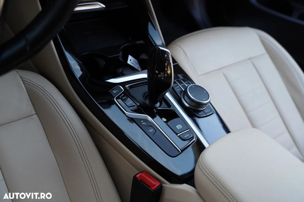BMW X3 xDrive20d Aut. Luxury Line - 33