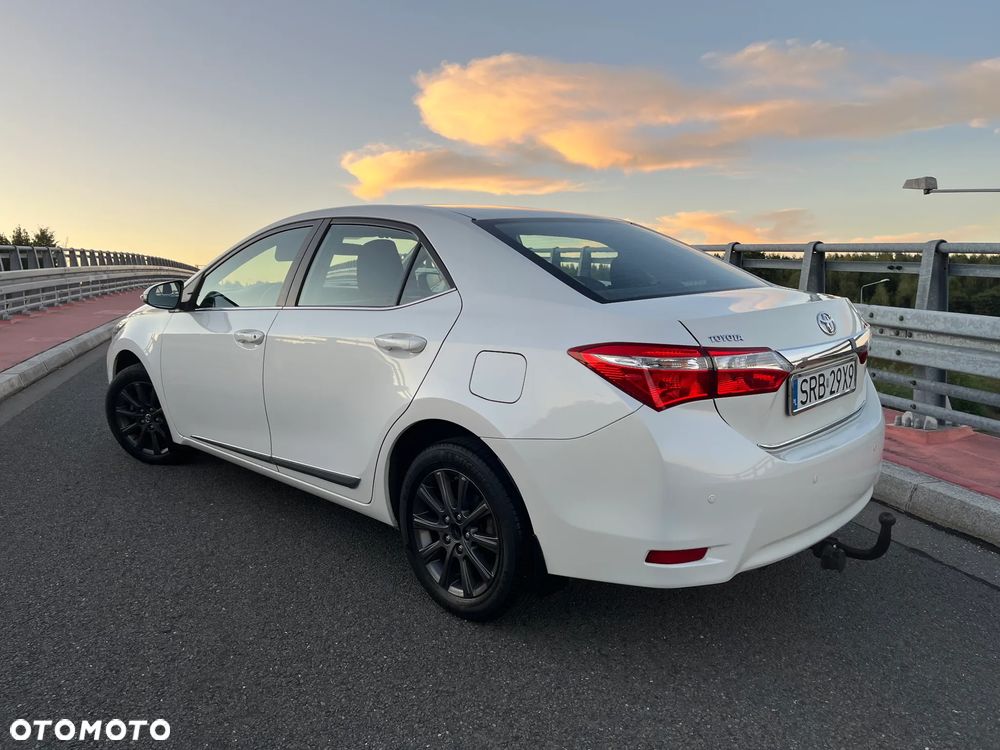 Toyota Corolla 1.6 Premium EU6 - 5