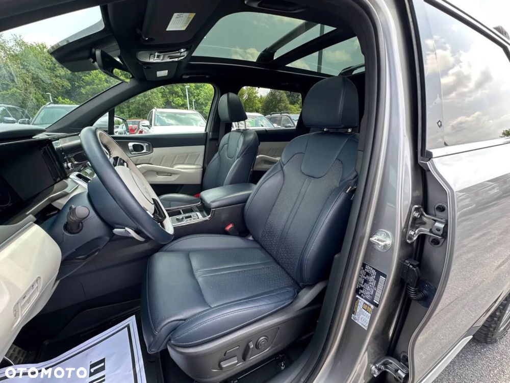 Kia Sorento 1.6T-GDI AWD OPF Platinum - 12
