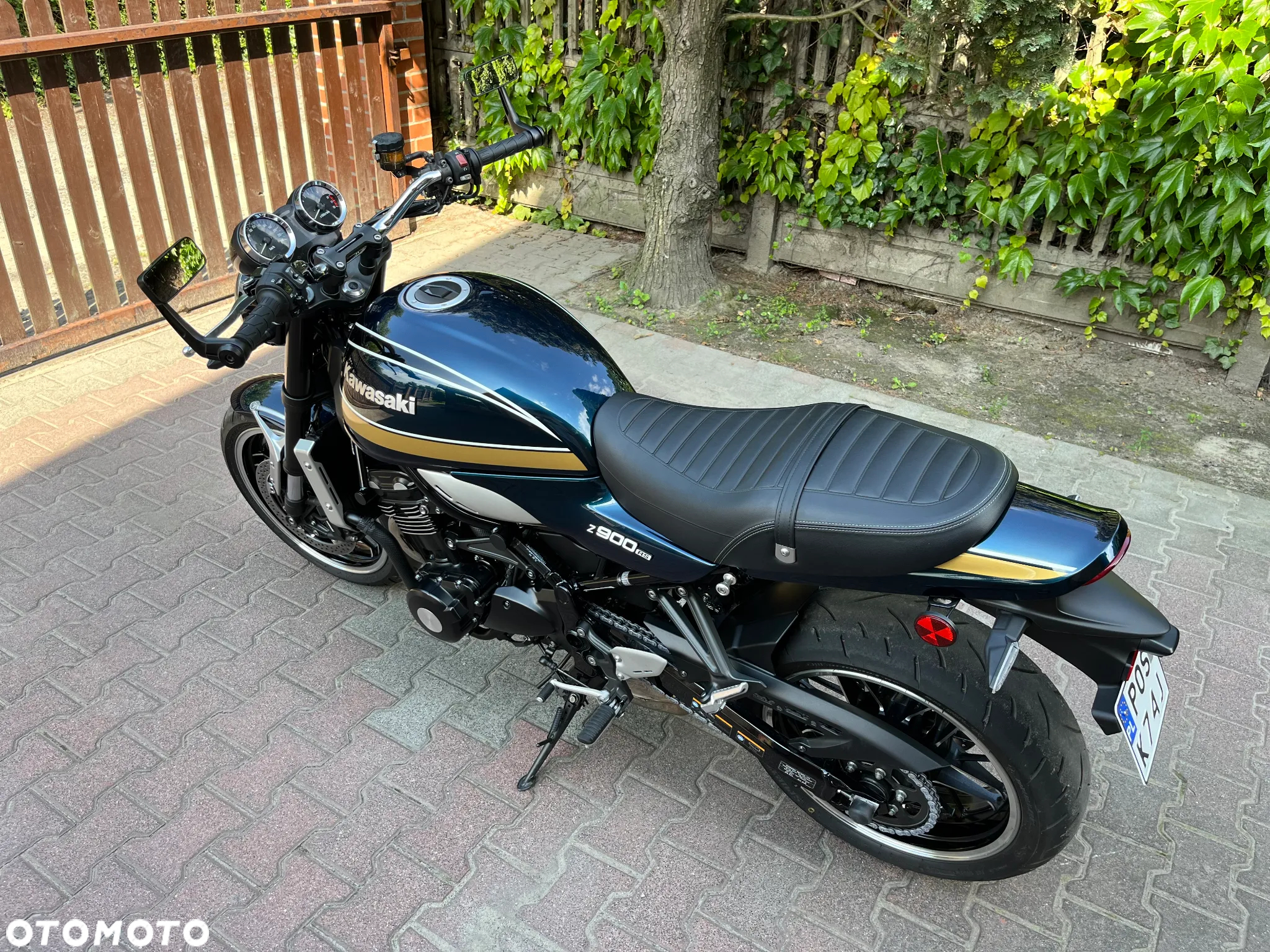 Kawasaki Z 900 RS - 6