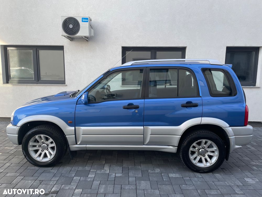 Suzuki Grand Vitara 2.0 TD A/C - 9