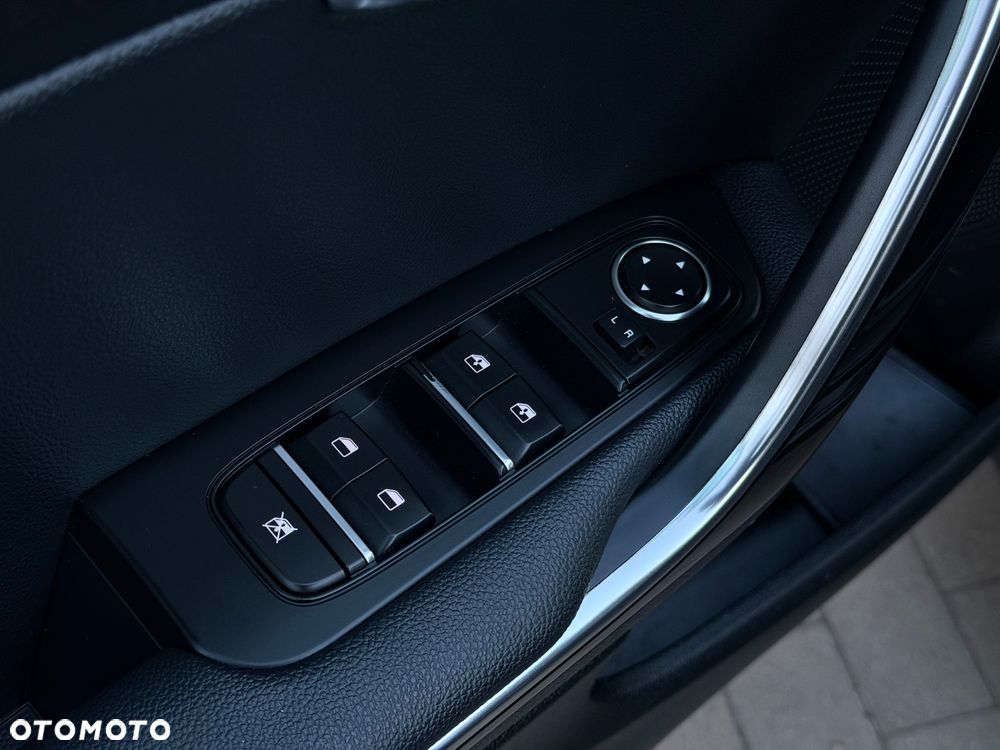 Kia Ceed 1.4 T-GDI L Business Line - 24