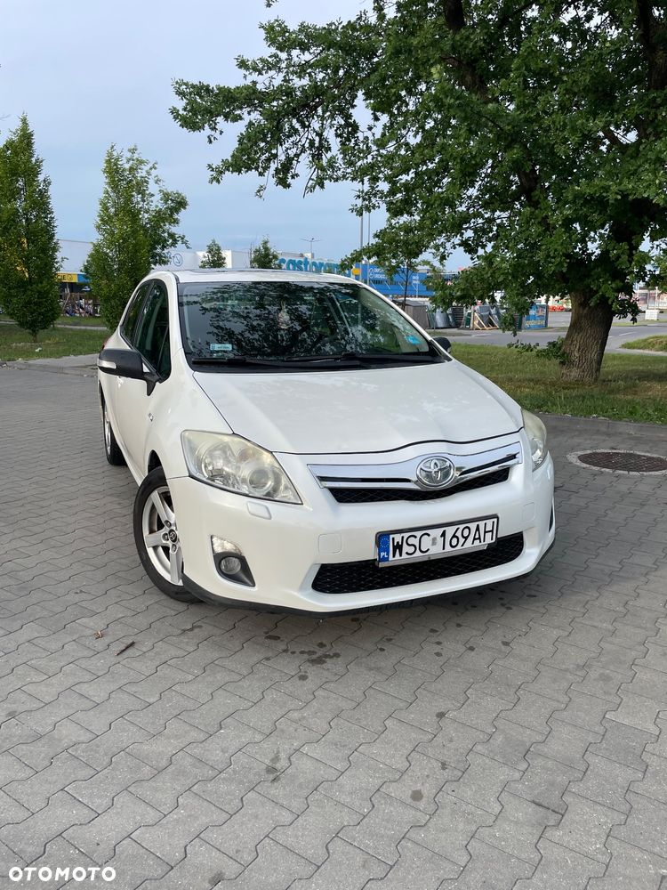 Toyota Auris - 1