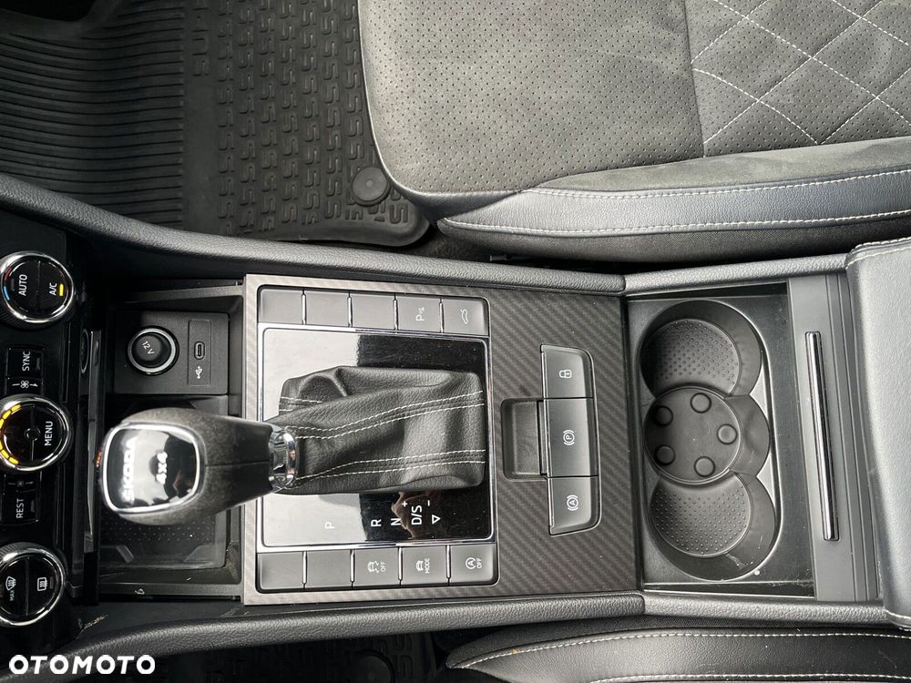 Skoda Superb - 23