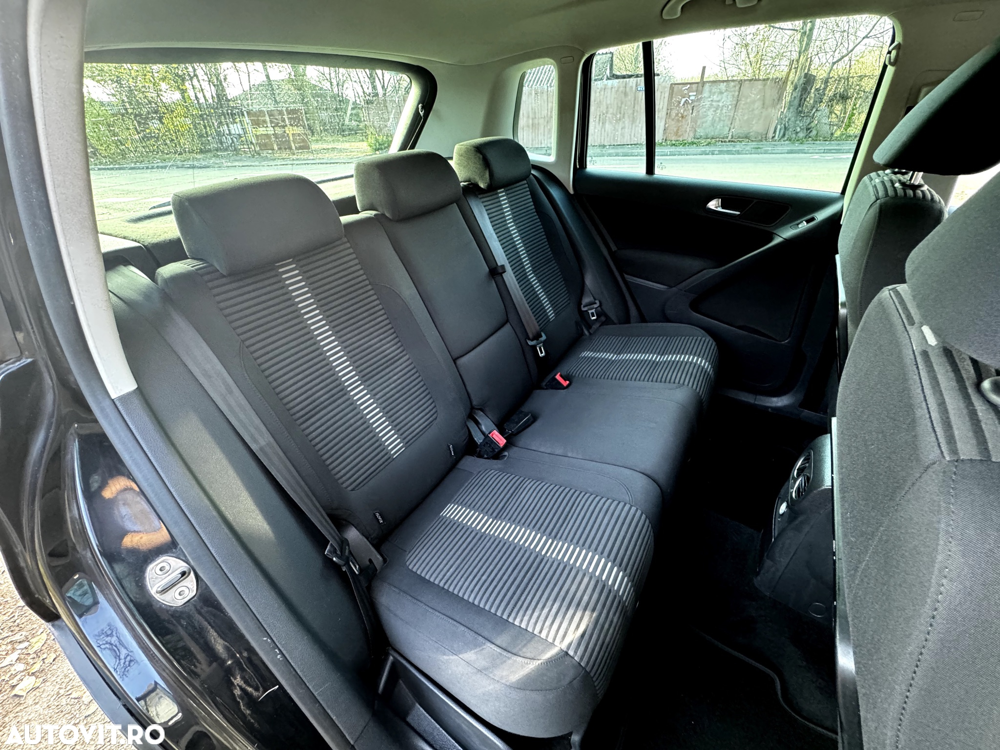 Volkswagen Tiguan 2.0 TDI 4Motion DSG Sport & Style - 7