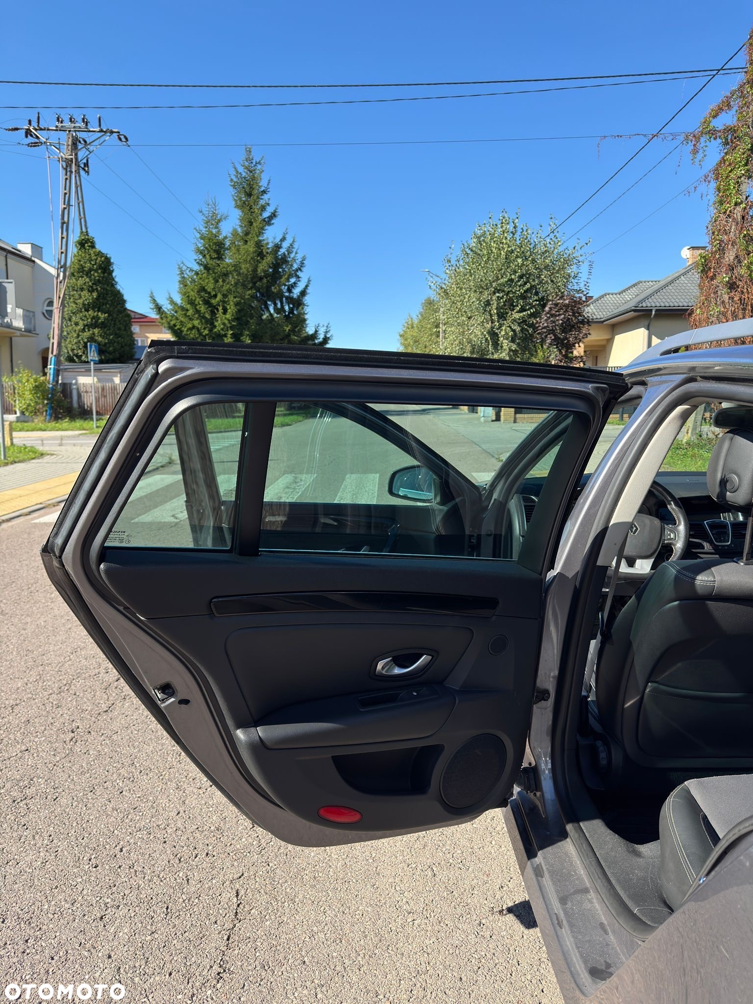 Renault Laguna 2.0 dCi Bose Edition - 10