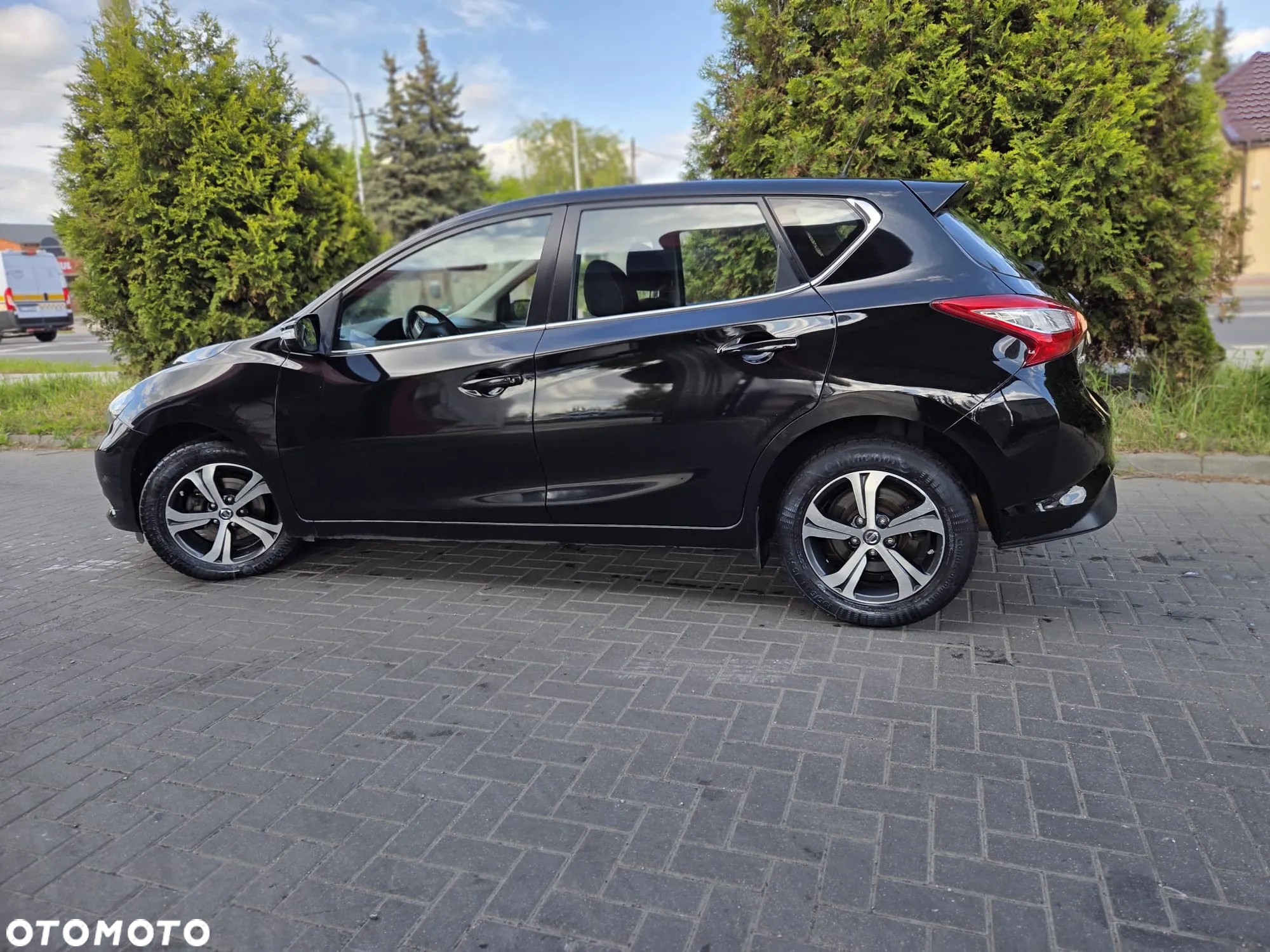 Nissan Pulsar 1.2 DIG-T Xtronic N-Connecta - 18
