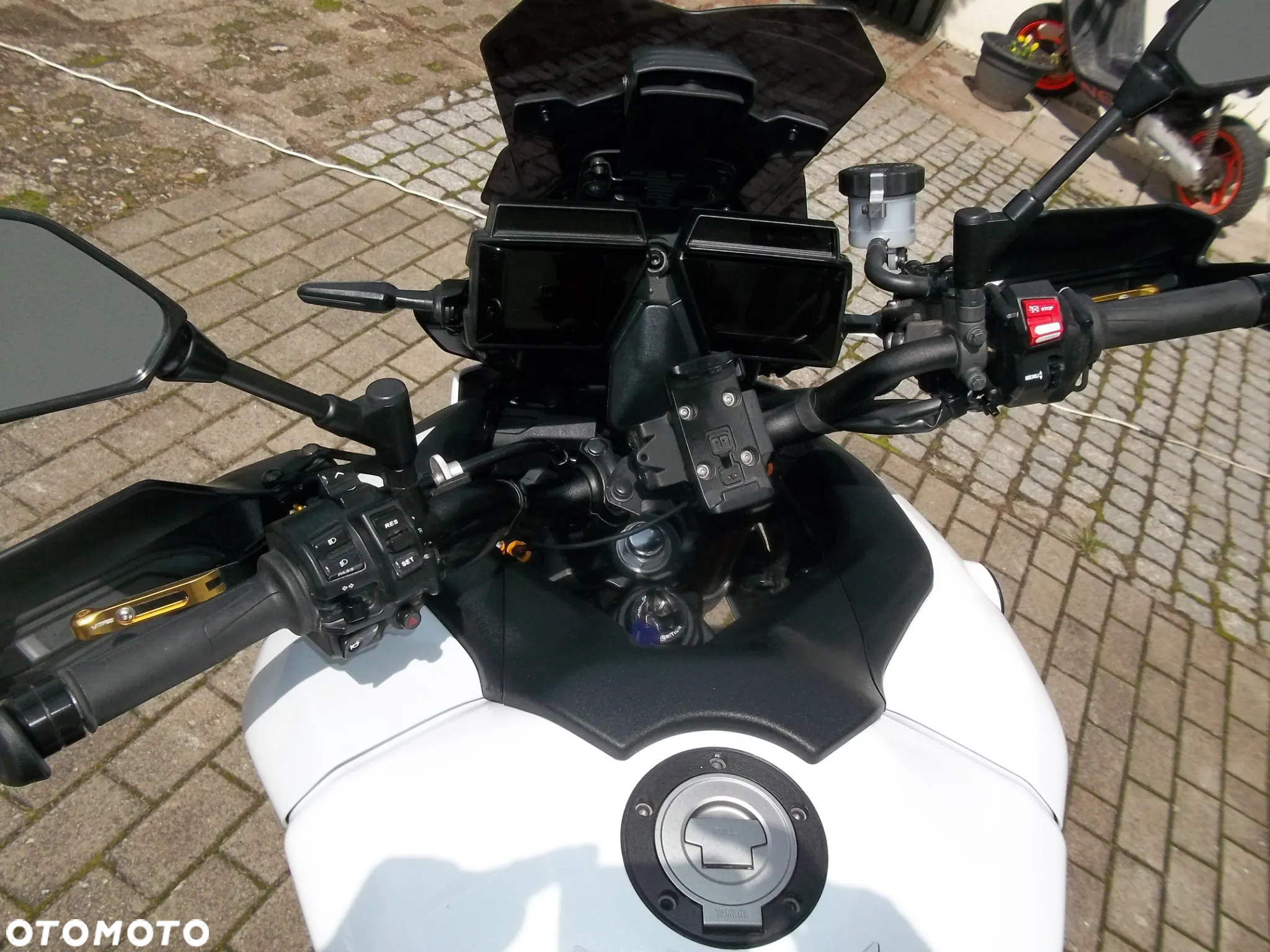 Yamaha Tracer - 11