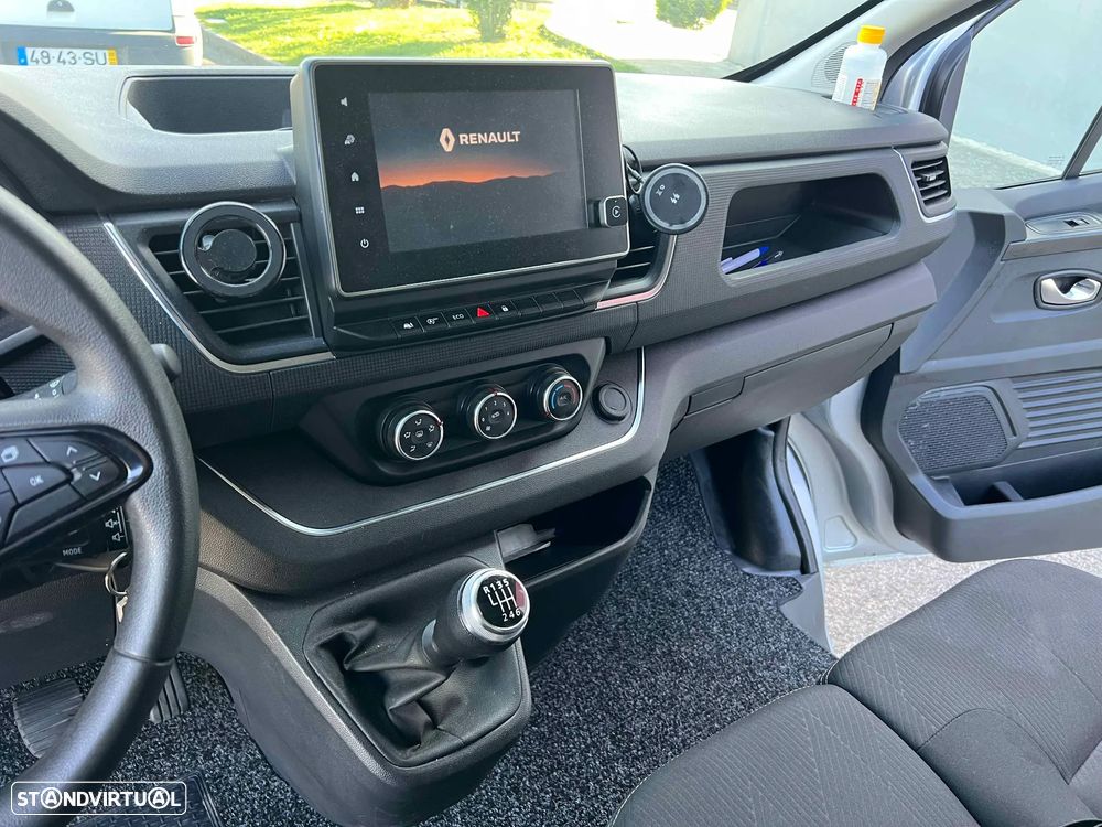 Renault Trafic L2H1 2.0 dci grand confort - 14