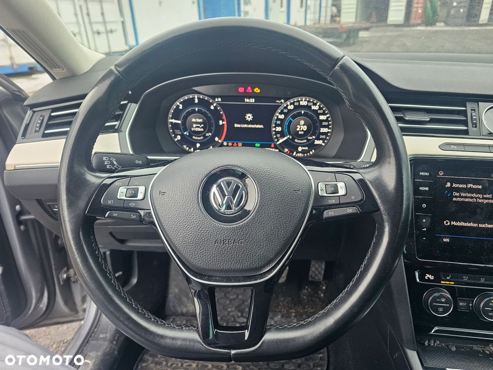 Volkswagen Passat 2.0 TDI SCR DSG Highline - 34