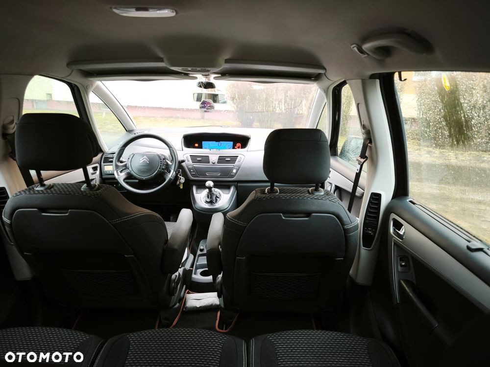 Citroën C4 Picasso 1.8i X - 24