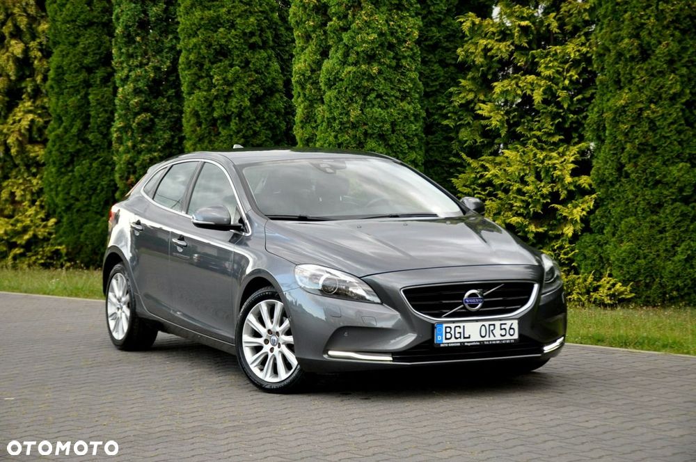 Volvo V40 - 2