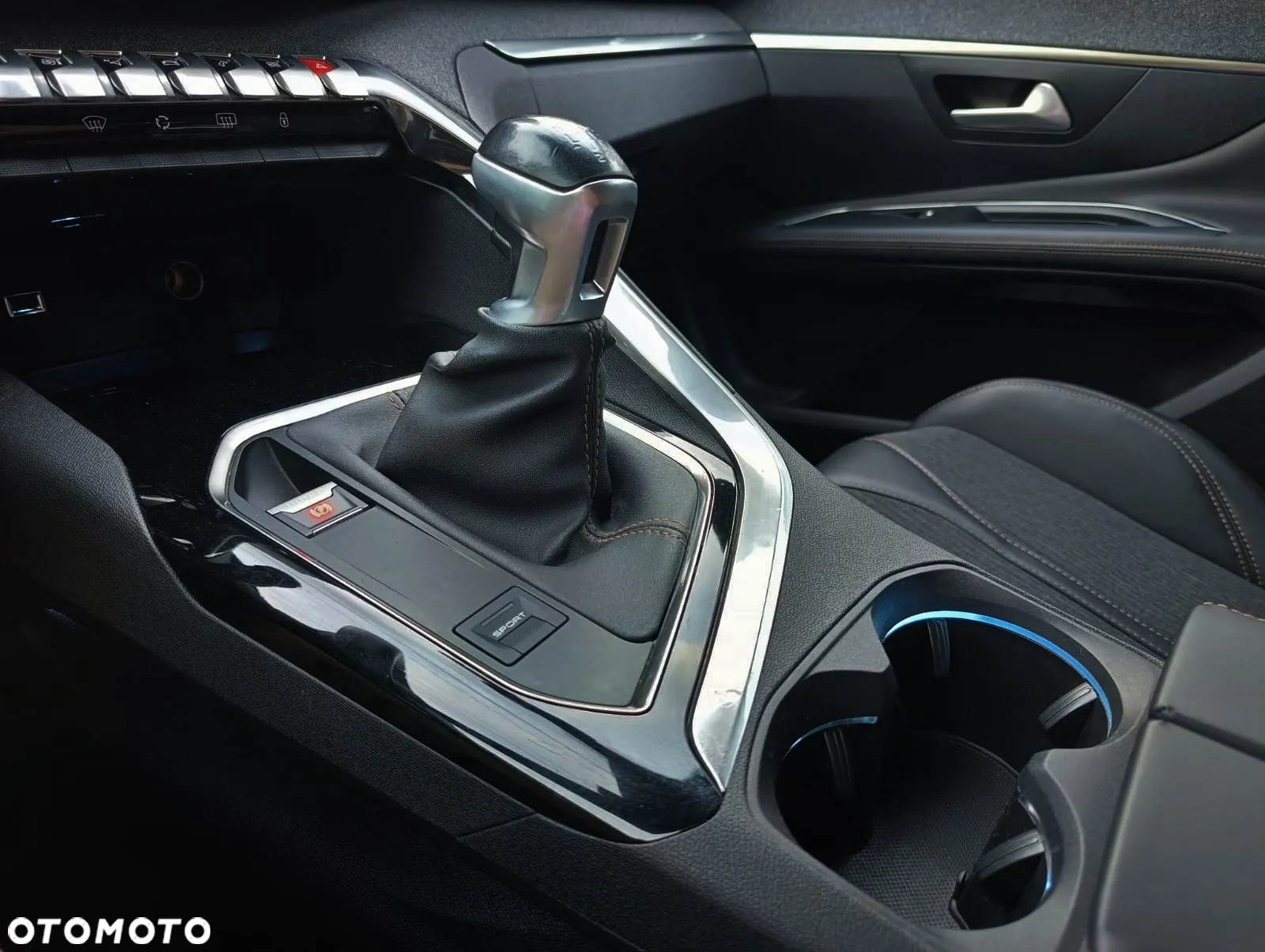 Peugeot 3008 - 34