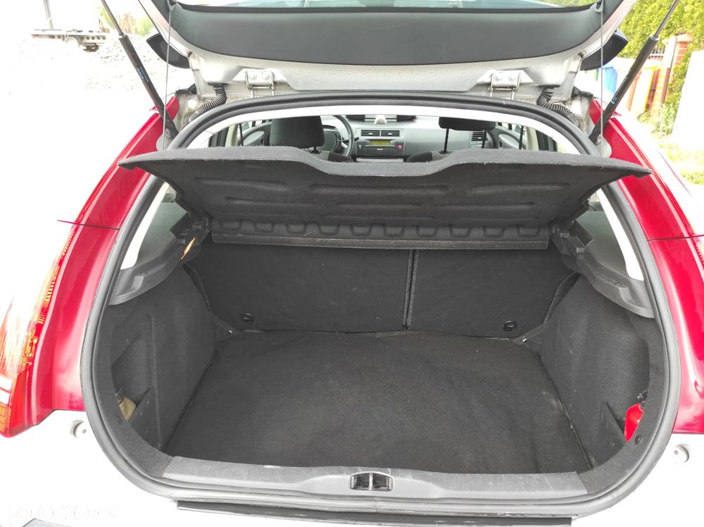 Citroën C4 1.6 HDi Impress - 5