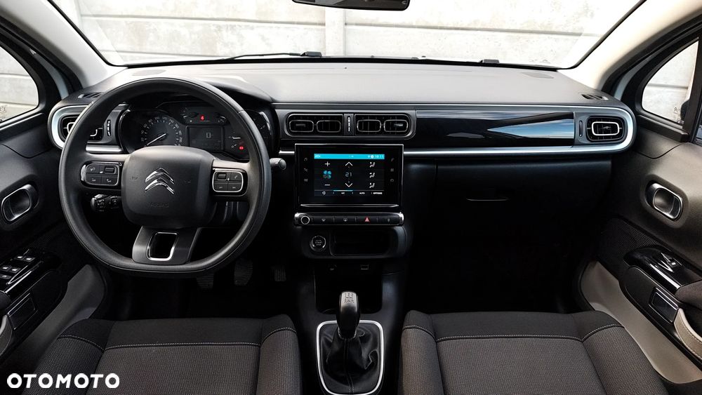 Citroën C3 Pure Tech 82 LIVE - 8
