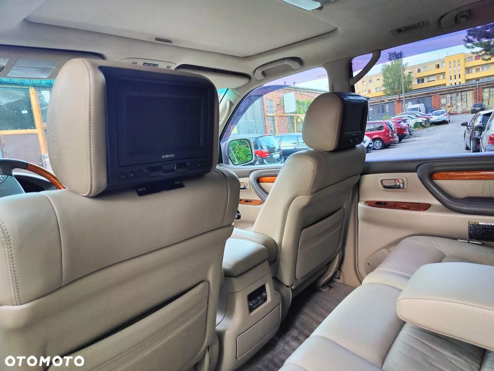 Lexus LX - 13