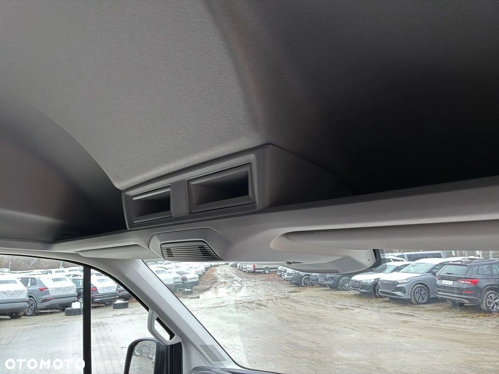 Volkswagen Crafter 35 Furgon L4H3, 2.0BiTDI 177KM, 4490mm, Wysoki dach - 34