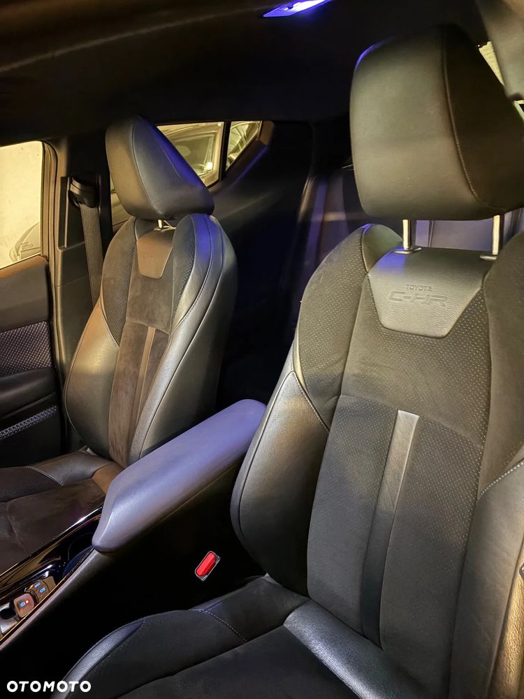 Toyota C-HR 1.2 T Dynamic - 7