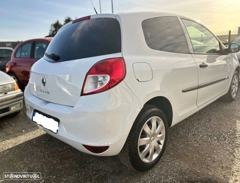 Renault Clio 1.5 dCi Confort - 3
