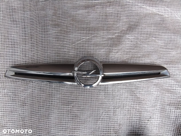 Atrapa grill Opel combo D 3 III Chrom logo zderzaka gril wysyłka