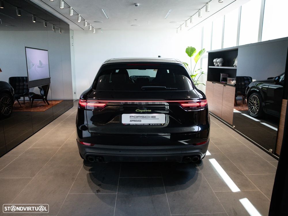 Porsche Cayenne E-Hybrid Platinum Edition - 12