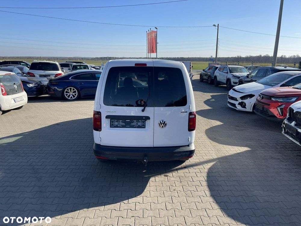 Volkswagen Caddy 2.0 TDI Comfortline 4Motion DSG - 5