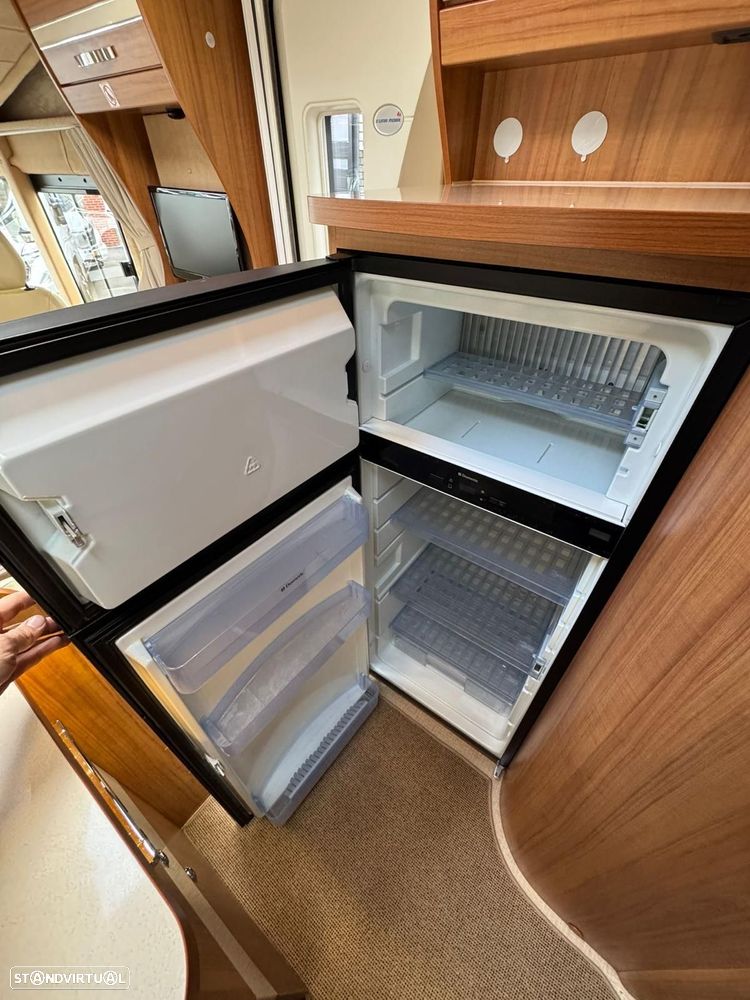 Euramobil Integra - 20