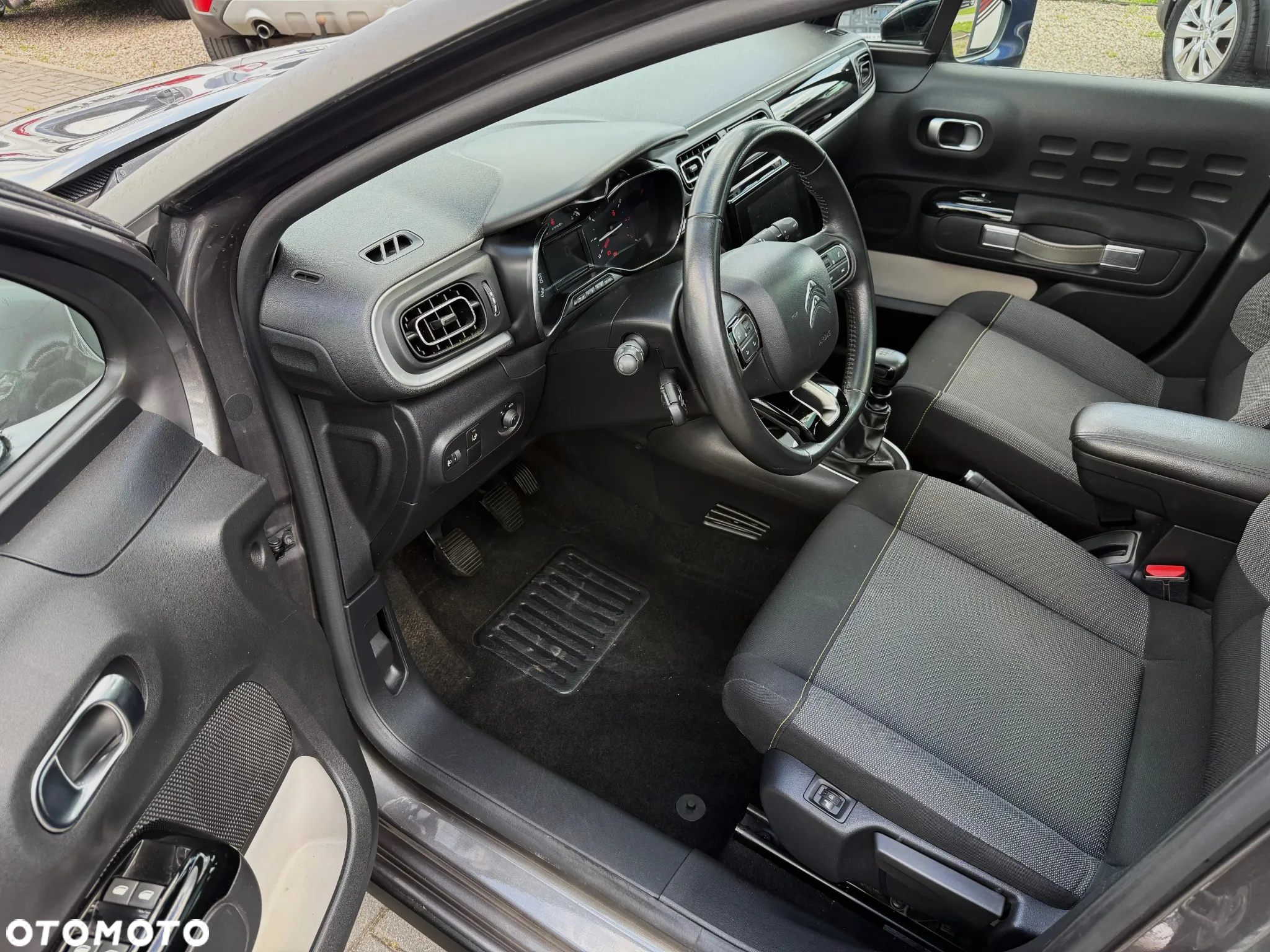 Citroën C3 BlueHDi 100 S&S SHINE PACK - 7