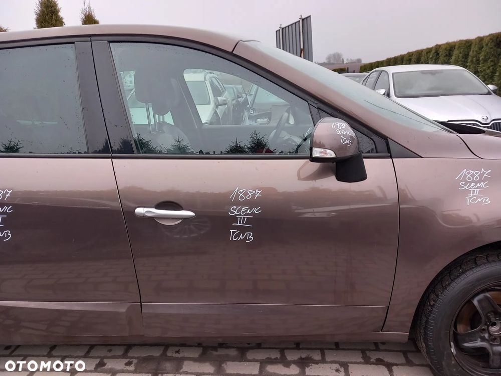 RENAULT SCENIC III DRZWI PRAWE PRZEDNIE PRAWY PRZÓD KOLOR: TECNB - 1