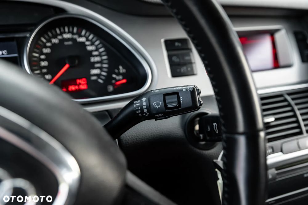 Audi Q7 3.0 TDI Quattro Tiptronic - 27