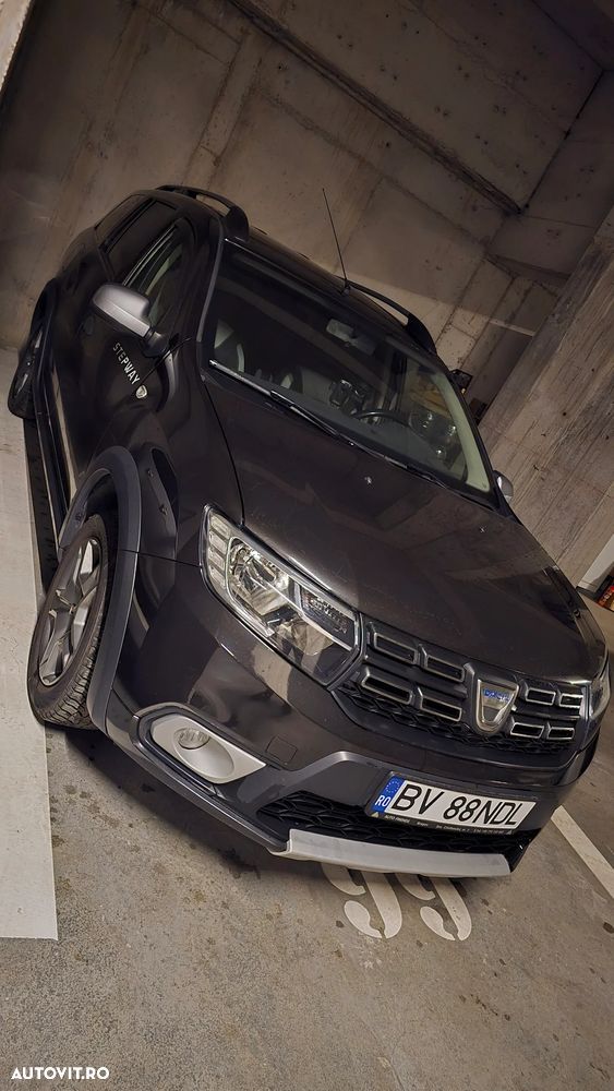 Dacia Logan Stepway TCe 100 GPL - 1