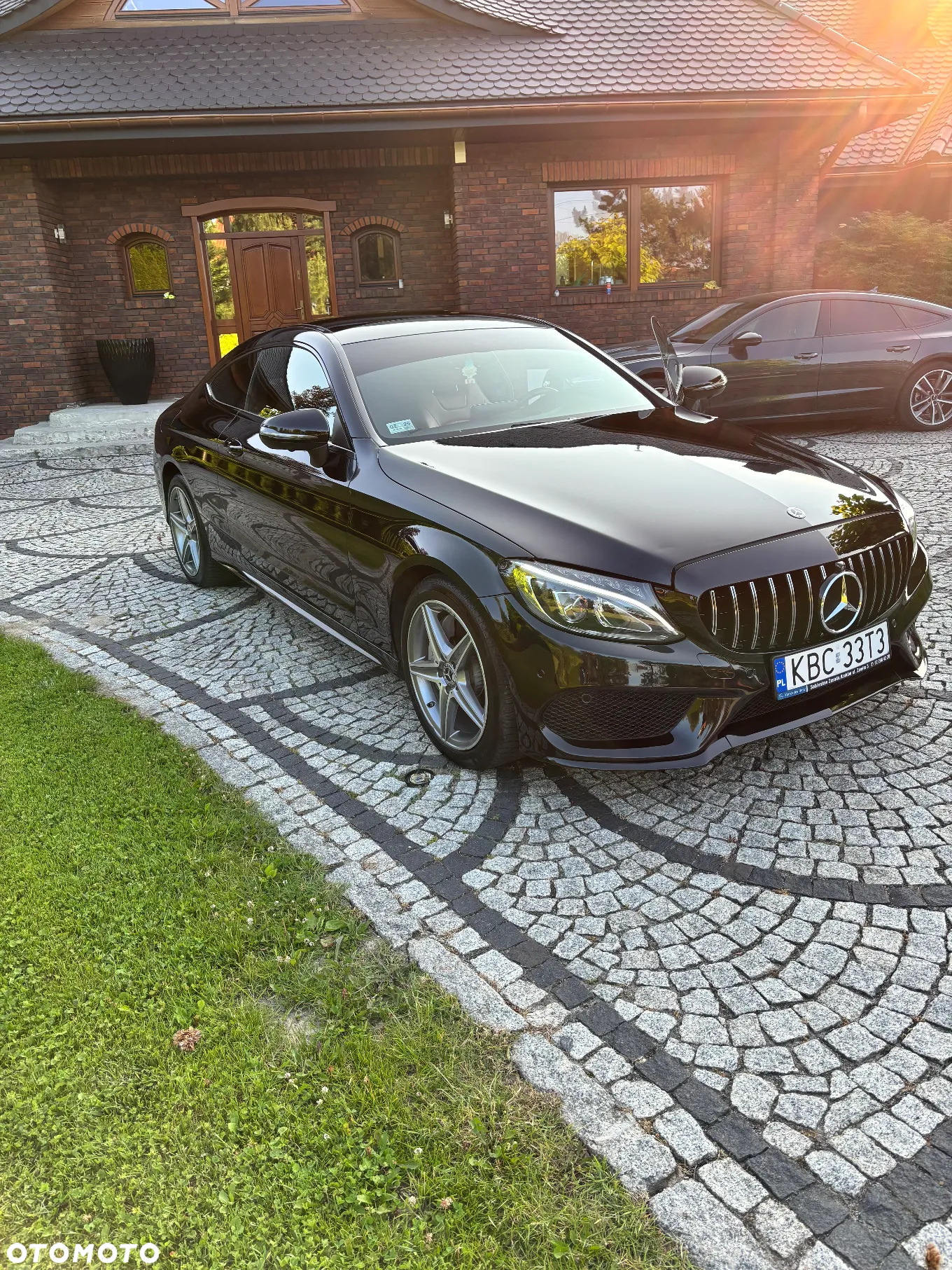 Mercedes-Benz Klasa C 300 Coupe 9G-TRONIC AMG Line - 21