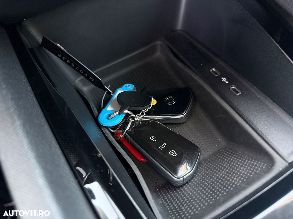 Skoda Octavia 2.0 TDI DSG Premium Edition - 18