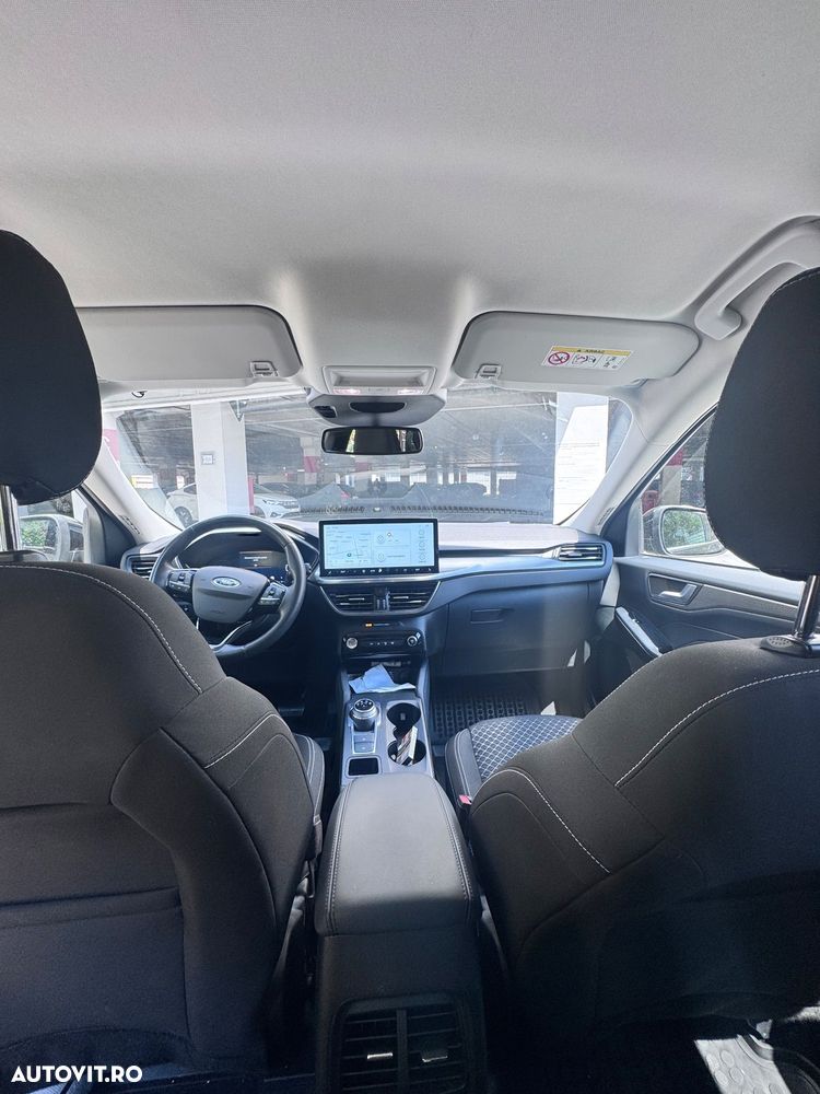 Ford Kuga - 8