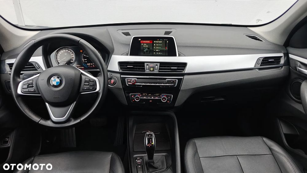 BMW X1 sDrive18i Business Edition - 8