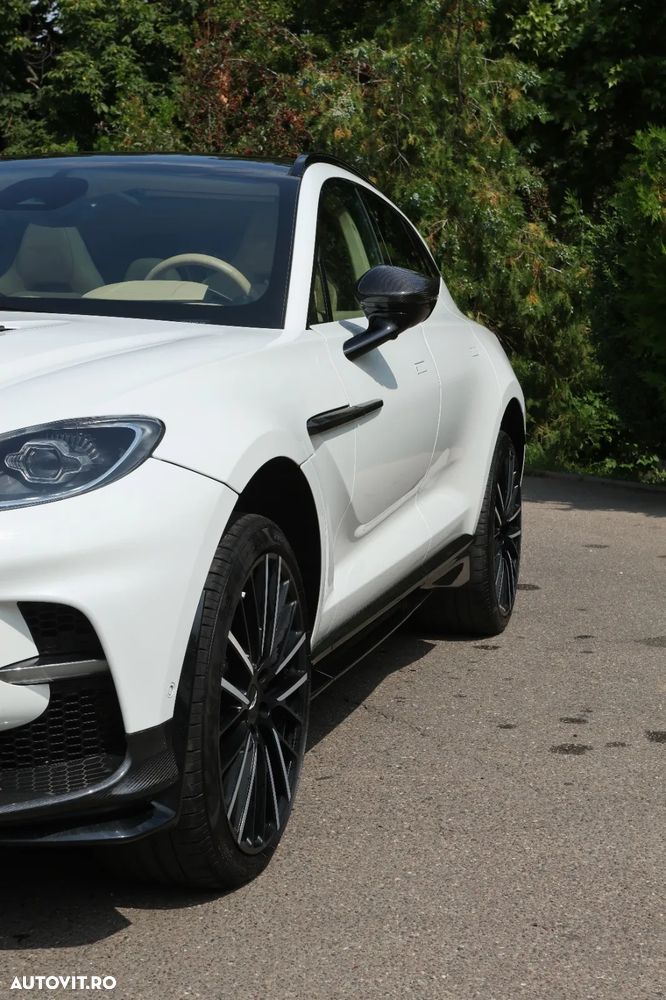 Aston Martin DBX Standard - 3