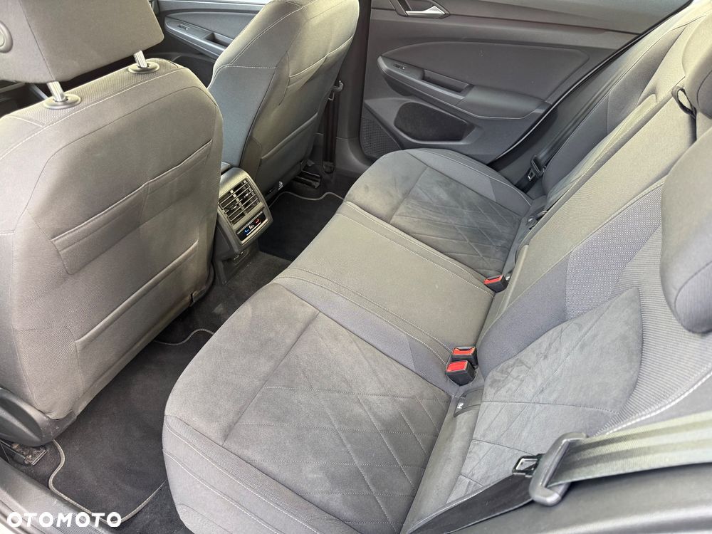 Volkswagen Golf VIII 1.4 TSI Plug-In Hybrid Style DSG - 22