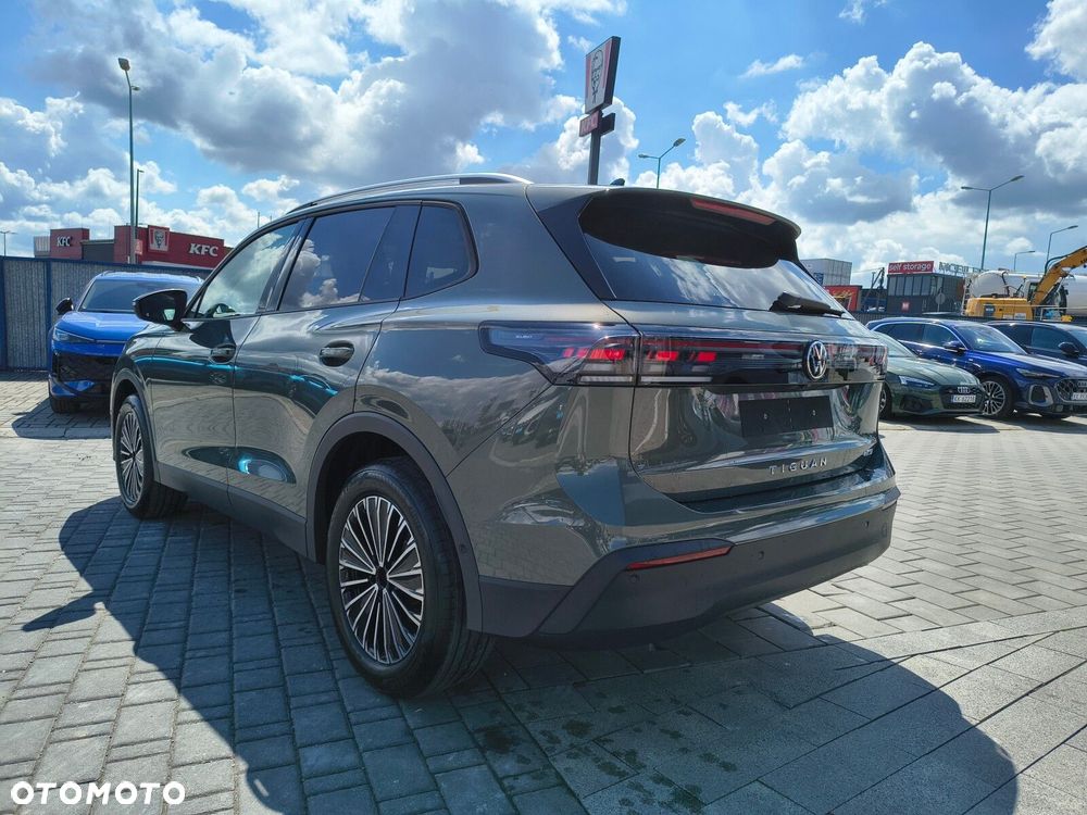 Volkswagen Tiguan 1.5 eTSI Life Plus DSG - 6