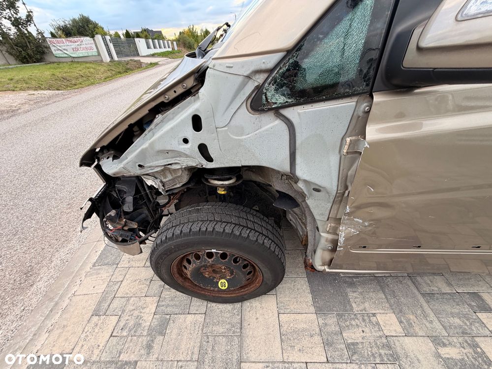 Mercedes-Benz Viano 3.0 CDI DPF lang Automatik Avantgarde - 20