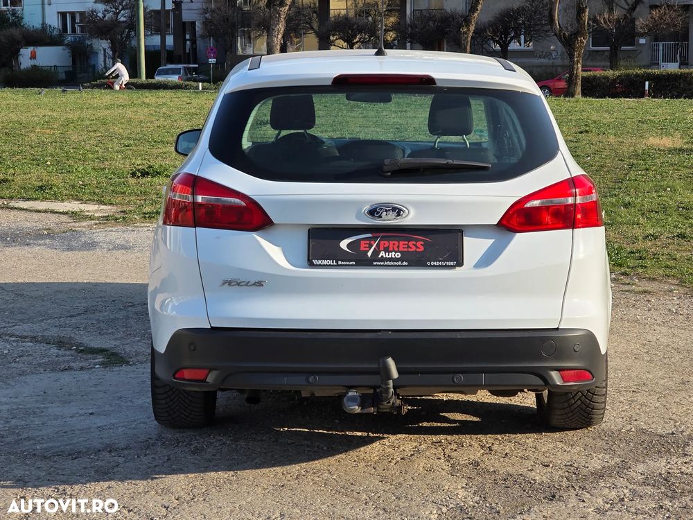 Ford Focus 1.5 EcoBlue Connected - 13