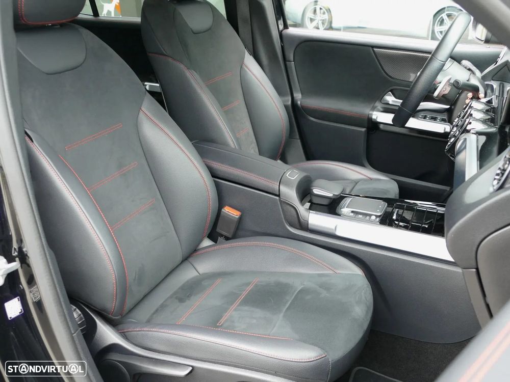 Mercedes-Benz GLB 180 d AMG Line - 27