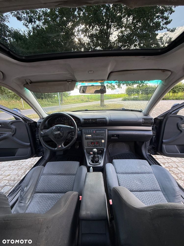 Audi A4 Limousine 1.8T - 18