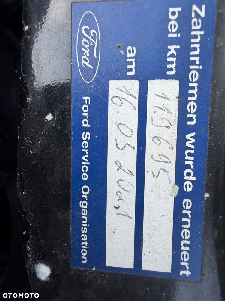 Ford Focus 1.6 TDCi DPF Champions Edition - 38