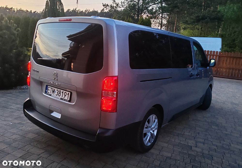 Peugeot Traveller 1.5 BlueHDi Long Business - 13