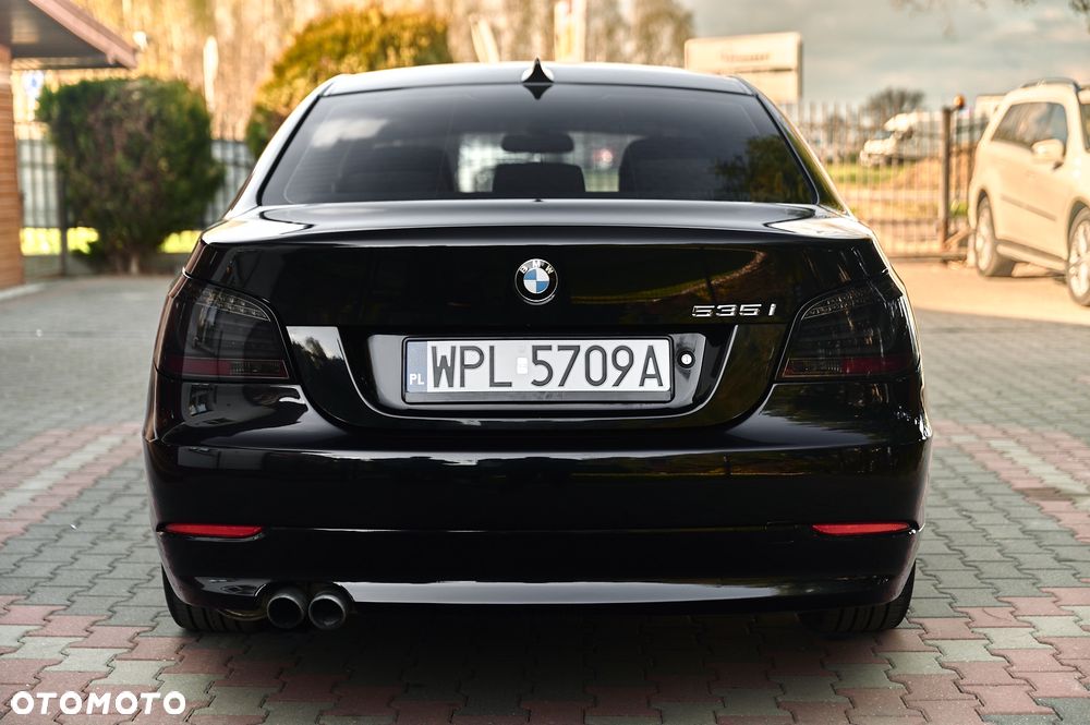 BMW Seria 5 535i xDrive Sport-Aut Modern Line - 11