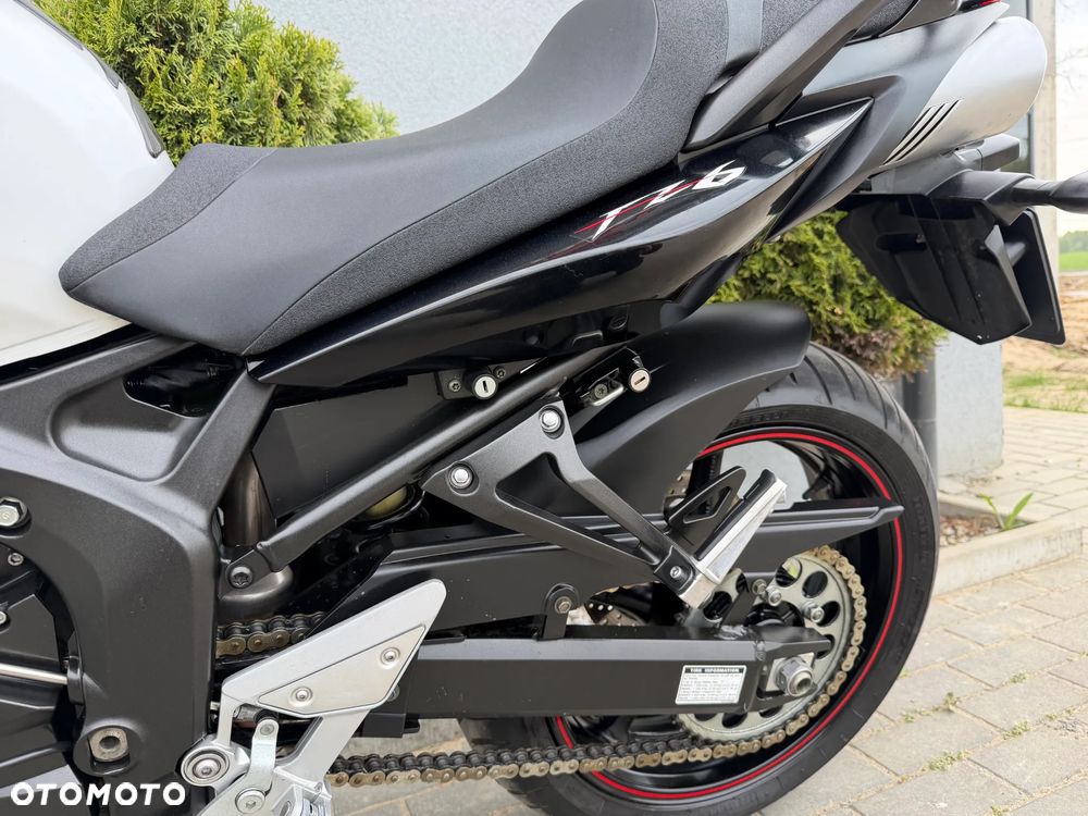 Yamaha FZ - 36