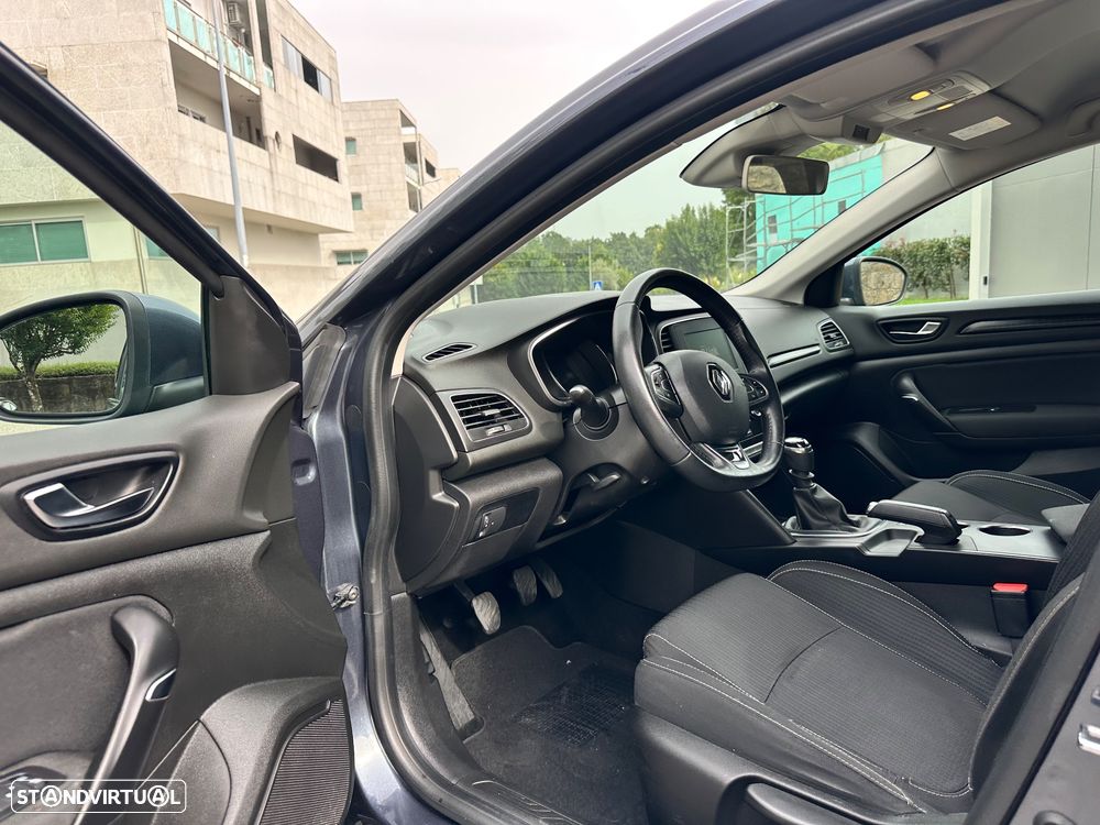Renault Mégane 1.5 dCi Limited - 26