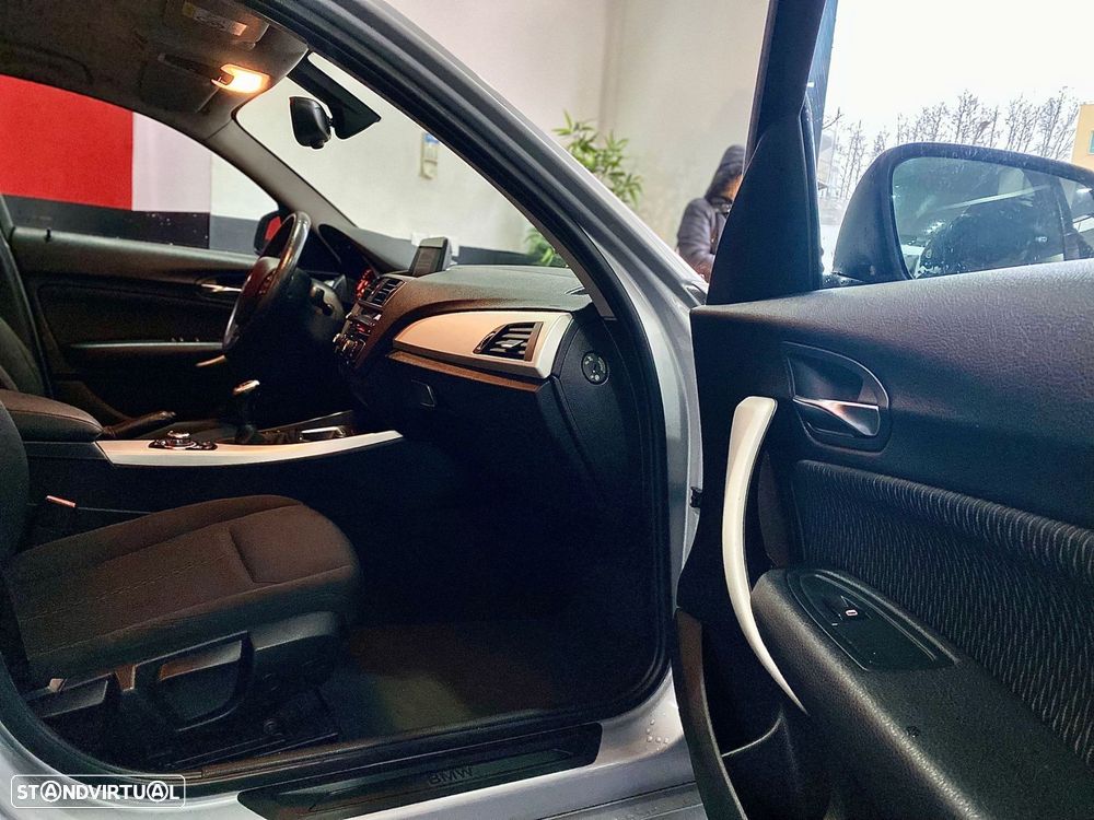 BMW 116 d Sport Line - 21