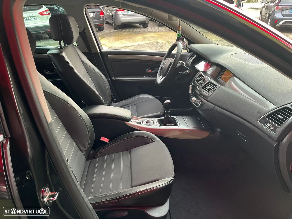 Renault Laguna Break 1.5 dCi Confort - 12