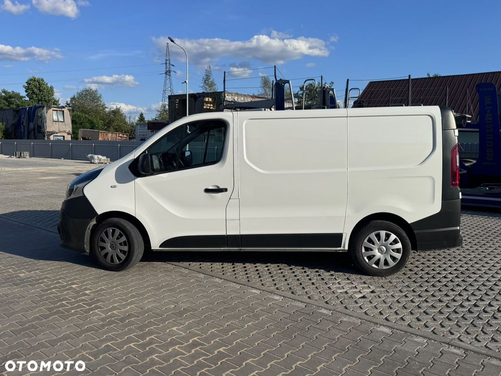 Renault Traffic - 3